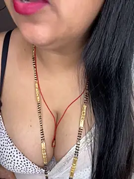 Zoya Varma004 online show from 26, 10, 2025