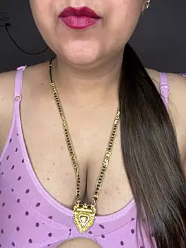 Snapshot of Zoya_Varma004 chatting on 10, 7, 2026 Zoya Varma004 online show from 10, 7, 2026