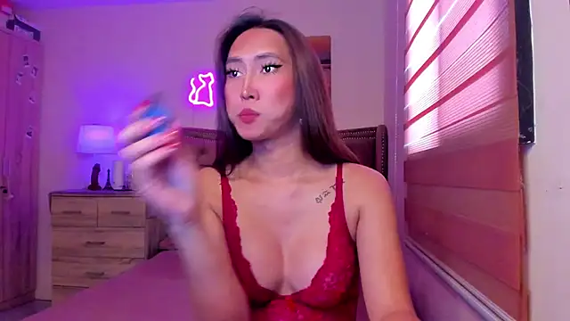 Snapshot of BombshellPH chatting on 7, 12, 2024 BombshellPH online show from 7, 12, 2024