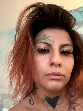 prettypurplep online show from 4, 11, 2025