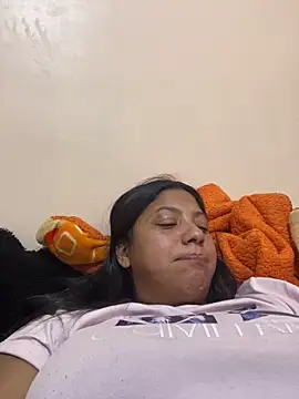 Leylafourniert online show from 20, 12, 2024