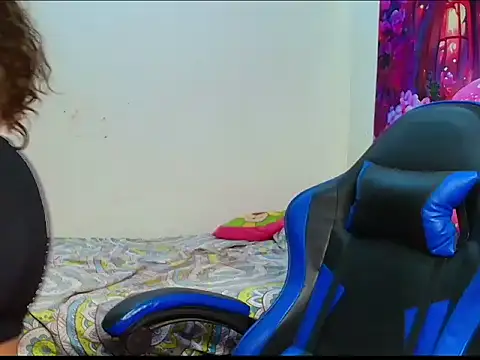 Snapshot of Karol_naughty chatting on 16, 6, 2026 Karol naughty online show from 16, 6, 2026