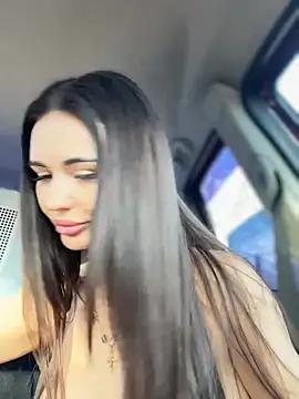 PrincessaHill  online show from 15, 1, 2025