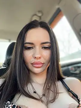 PrincessaHill  online show from 20, 2, 2025