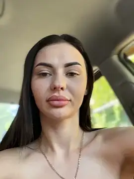 PrincessaHill  online show from 24, 9, 2025