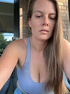 Snapshot of newMichelle chatting on 1, 6, 2026 newMichelle online show from 1, 6, 2026