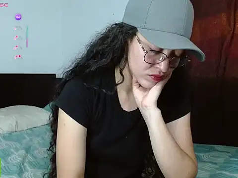 Olivia Bright online show from 31, 5, 2026