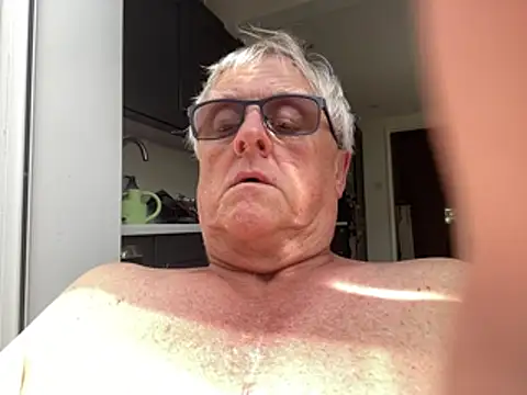 Snapshot of bigbadjon69 chatting on 3, 7, 2026 bigbadjon69 online show from 3, 7, 2026