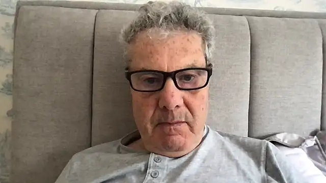 Snapshot of Oldpistolpete chatting on 27, 4, 2026 Oldpistolpete online show from 27, 4, 2026