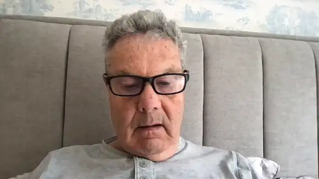 Snapshot of Oldpistolpete chatting on 28, 4, 2026 Oldpistolpete online show from 28, 4, 2026