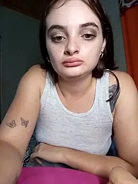 Snapshot of Emmacut chatting on 4, 5, 2026 Emmacut online show from 4, 5, 2026