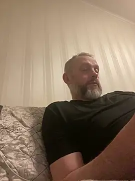 Snapshot of GHsveter chatting on 5, 4, 2026 GHsveter online show from 5, 4, 2026