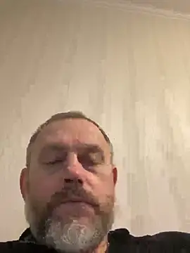 Snapshot of GHsveter chatting on 10, 4, 2026 GHsveter online show from 10, 4, 2026