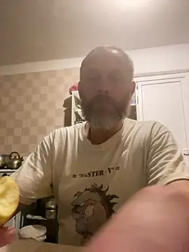 Snapshot of GHsveter chatting on 22, 5, 2026 GHsveter online show from 22, 5, 2026