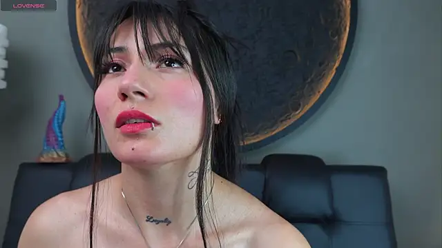 miss sharlotte18 online show from 19, 12, 2025