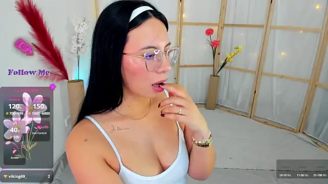 Silvanna-Moree online show from 29, 9, 2025