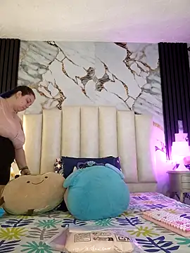 mollieblue69 online show from 4, 12, 2025