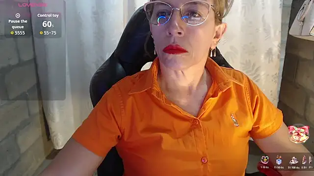 Chayla Ruiz online show from 16, 3, 2026