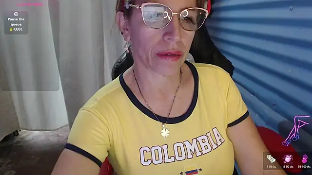 Snapshot of Chayla_Ruiz chatting on 17, 6, 2026 Chayla Ruiz online show from 17, 6, 2026