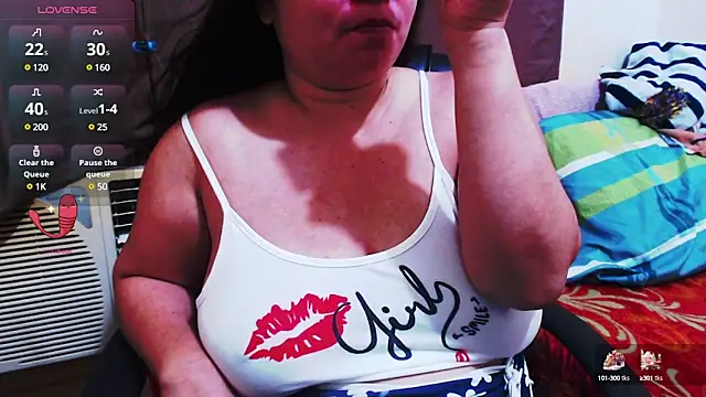 Snapshot of Alliayah_Hollyx chatting on 10, 2, 2025 Alliayah Hollyx online show from 10, 2, 2025