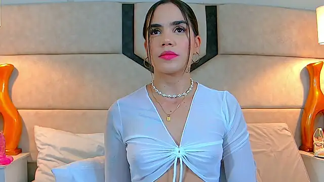 April Cutee online show from 5, 2, 2025