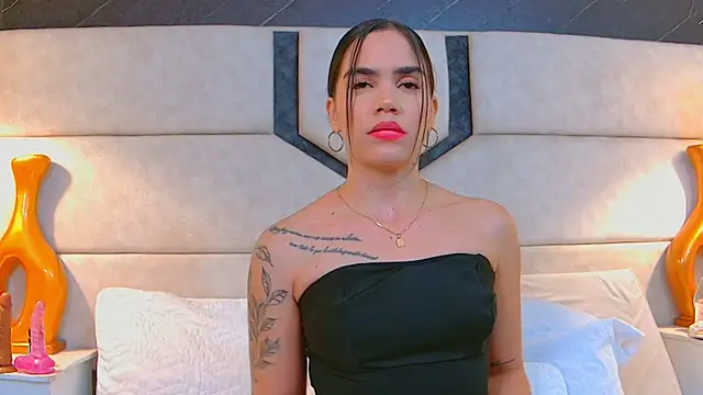 April Cutee online show from 3, 3, 2025