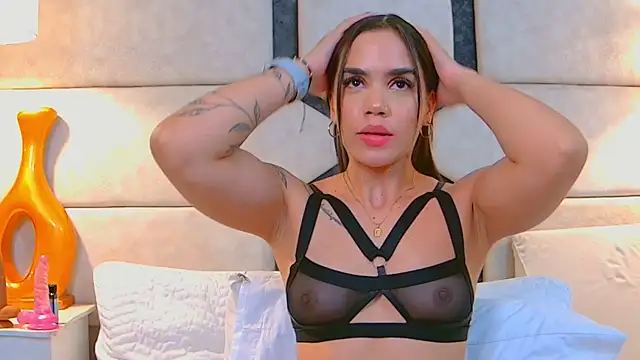 April Cutee online show from 8, 3, 2025