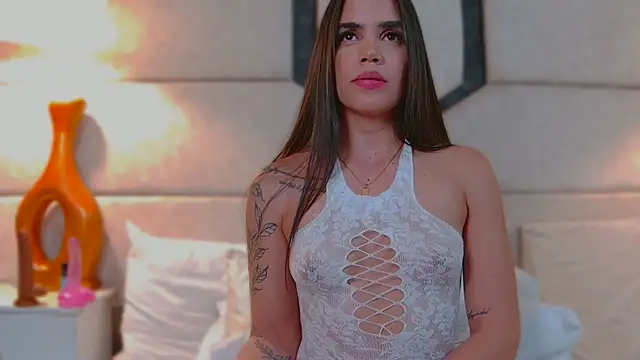April Cutee online show from 16, 3, 2025