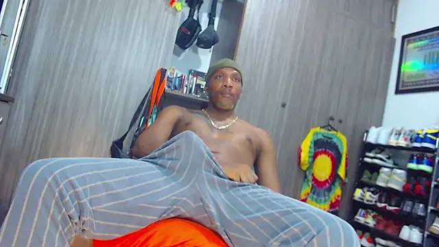 Snapshot of bigdickxblackx chatting on 24, 5, 2026 bigdickxblackx online show from 24, 5, 2026