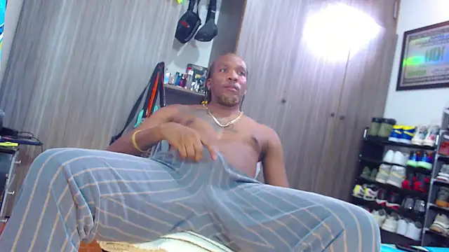 Snapshot of bigdickxblackx chatting on 11, 6, 2026 bigdickxblackx online show from 11, 6, 2026