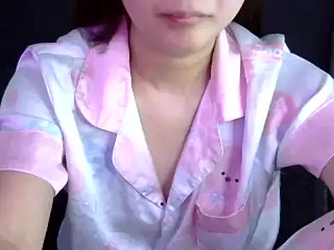 Bee 2k online show from 16, 10, 2025