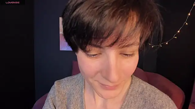 LorenDaze online show from 12, 2, 2025