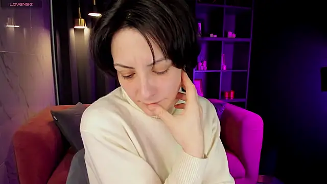 LorenDaze online show from 7, 3, 2025