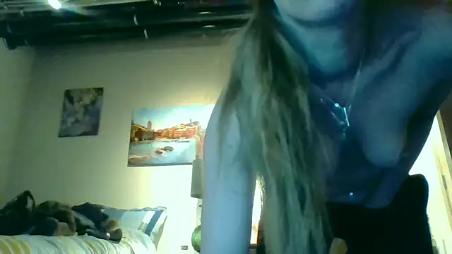 eatmeplease44 online show from 24, 2, 2026