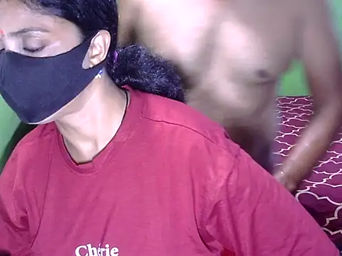 Snapshot of Indian_Horny_Wife chatting on 23, 7, 2026 Indian Horny Wife online show from 23, 7, 2026