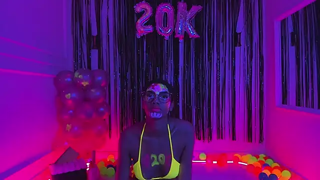 liagirl cute online show from 24, 1, 2025