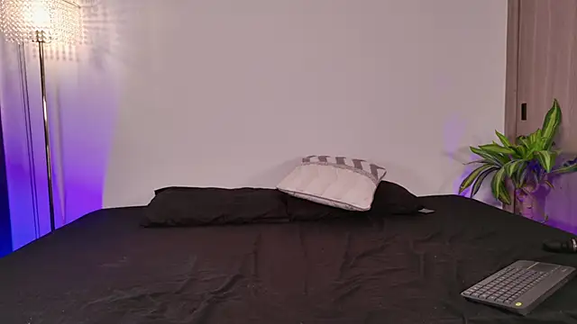 liagirl cute online show from 26, 4, 2026