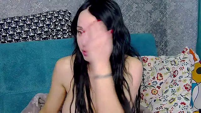 Brilliant Doll online show from 2, 12, 2025