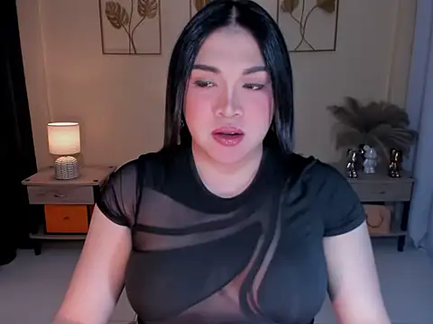 MaxeneCullens online show from 16, 2, 2026