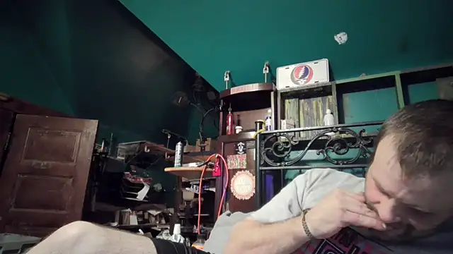 charactrzero online show from 17, 4, 2026