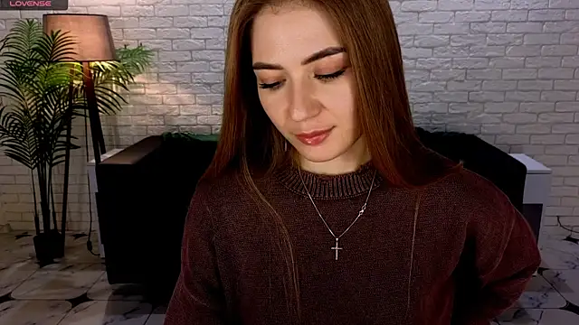 Adelyna Bird online show from 6, 3, 2025