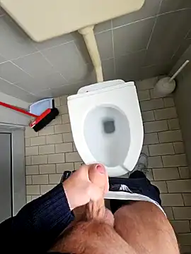 Snapshot of Dolceporco19 chatting on 18, 12, 2024 Dolceporco19 online show from 18, 12, 2024