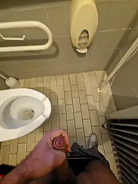 Snapshot of Dolceporco19 chatting on 24, 1, 2025 Dolceporco19 online show from 24, 1, 2025