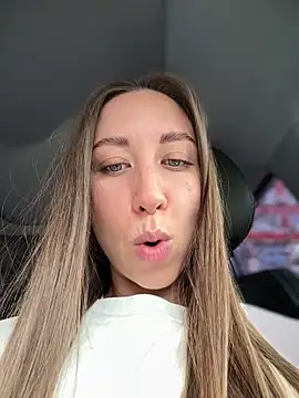 EvaCatt online show from 3, 4, 2026