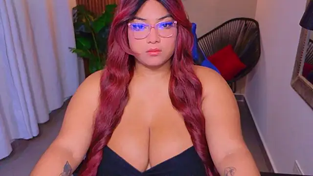 Snapshot of Kenya--Buhle chatting on 27, 5, 2026 Kenya--Buhle online show from 27, 5, 2026