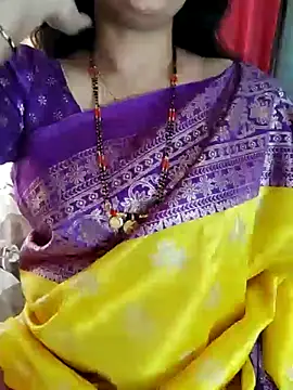 Indian desi wife online show from 24, 1, 2025