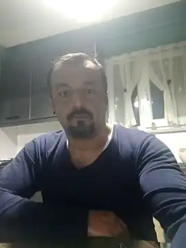 Snapshot of serkan201852 chatting on 14, 3, 2025 serkan201852 online show from 14, 3, 2025