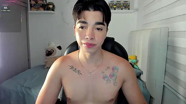 santy7v7 online show from 4, 2, 2026