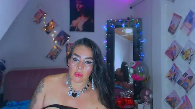 Snapshot of sweet_vanessa_22 chatting on 13, 2, 2026 sweet vanessa 22 online show from 13, 2, 2026