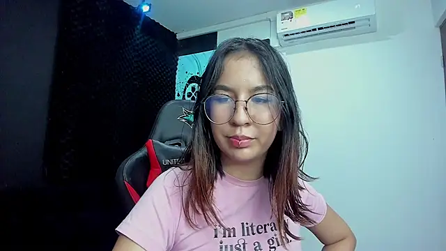 Lia sarahi online show from 7, 2, 2025